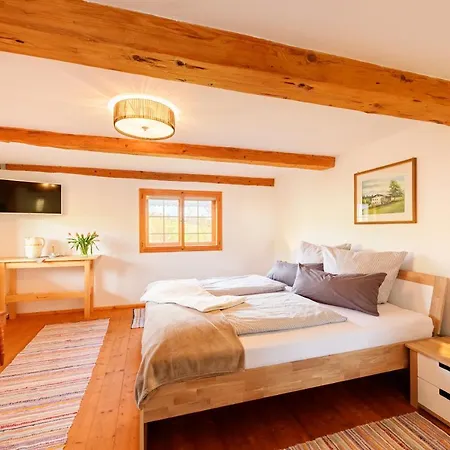 Landsitz Rocky Docky Vakantiehuis *